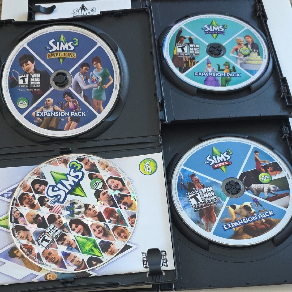 The Sims 3 Deluxe PC Collection - Ambitions, Pets, Generations, Town Life, Loft - Picture 6 of 12